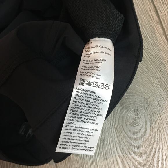 NWT Eddie Bauer Convertible Pants Women's Black Pants Size 12 - Picture 3 of 8